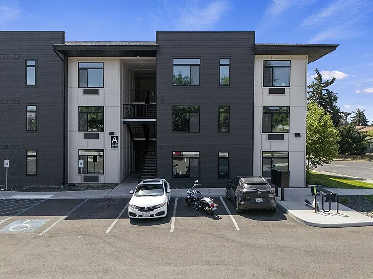 The Flats on Liberty | Exterior