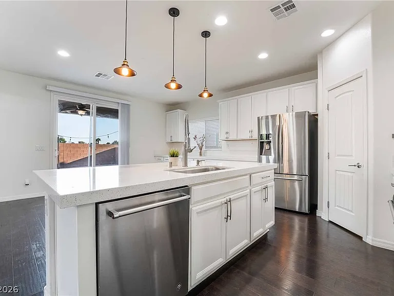 6462 Estrella Hills Ave — Photo 8