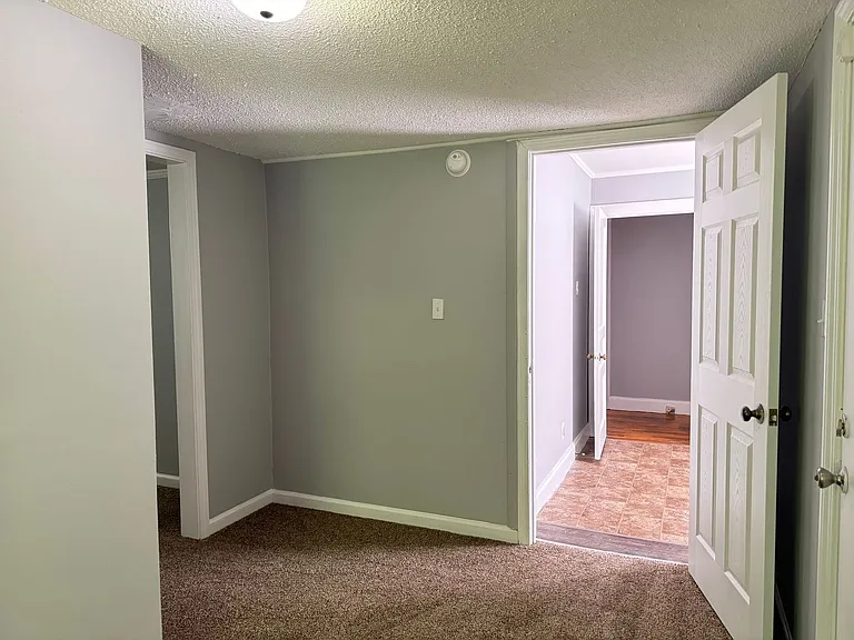 634 Lafayette Rd — Photo 19