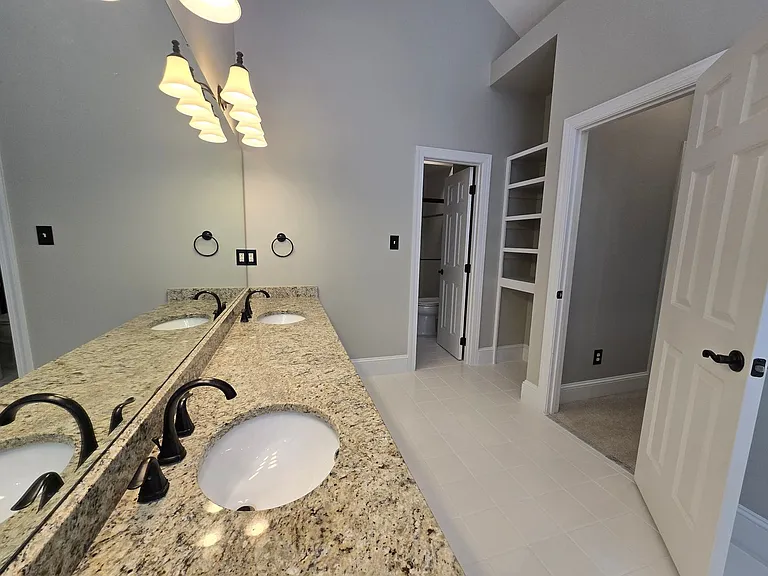 102 Eyemouth Ct — Photo 23