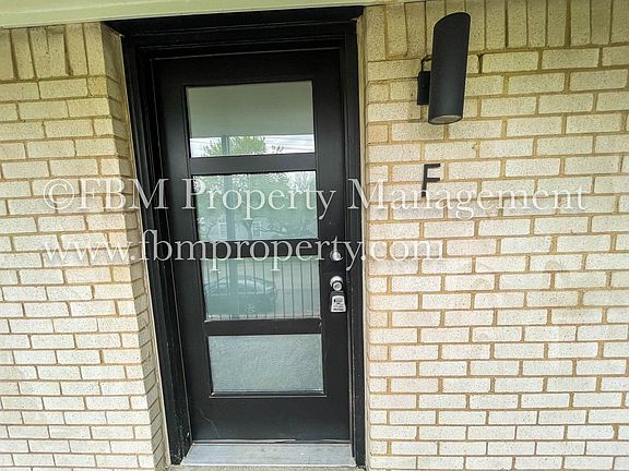 2nd image of 1401 N Clay St APT F