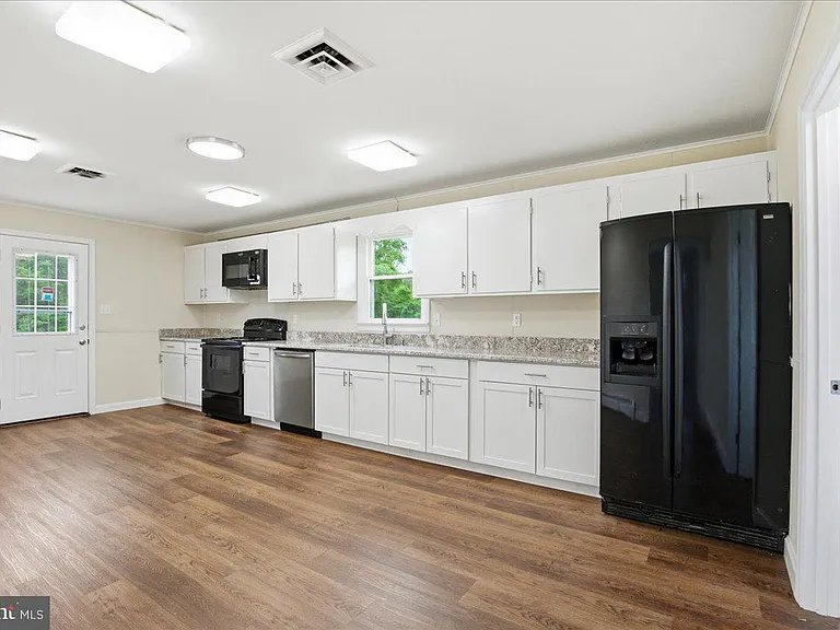 38125 Louis Thomas Rd — Photo 17
