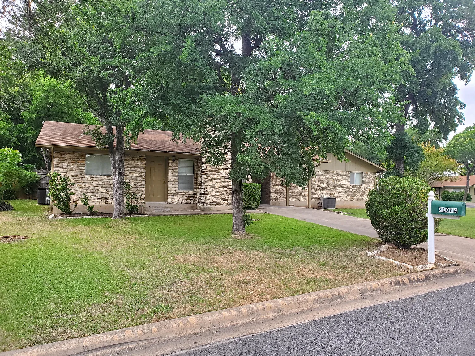 7102 Dan Jean Drive - A — Photo 2