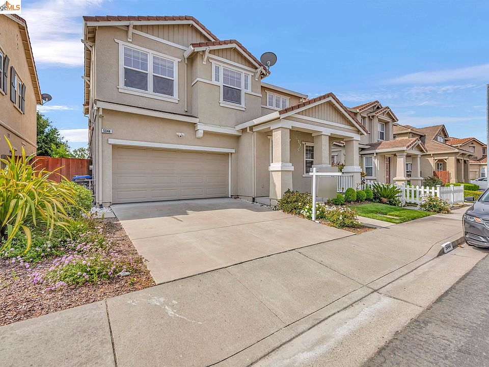 1st image of 5044 Escalon Cir