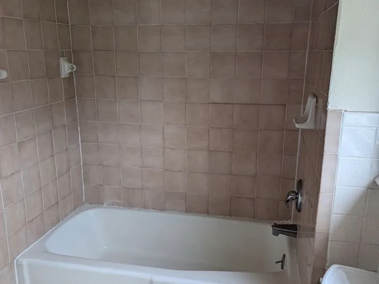 166 Pulaski Hwy #2 — Photo 9