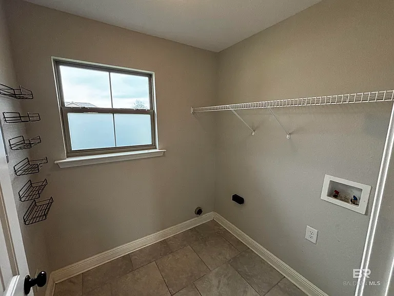 21670 Bartlett Ln — Photo 13