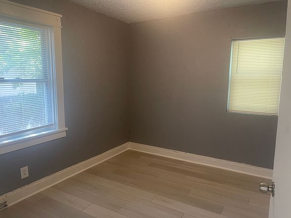 5th image of 1217 Sutter Ave