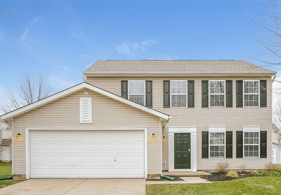 1st image of 18852 Auburn Ln