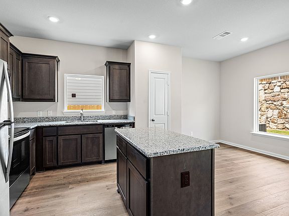 7th image of this home