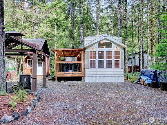 2nd image of 25 Drial Loop