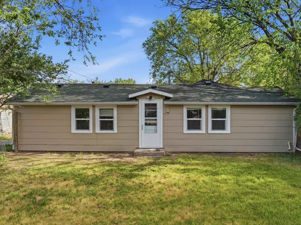 818A Kingsbury St, Belle Fourche, SD 57717