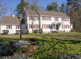 5 Hickory Dr, Medfield, MA 02052