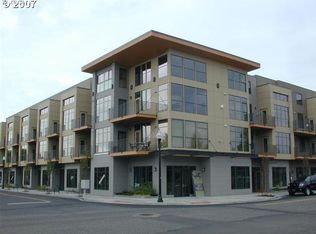 287 NE 3rd St #R-201, Gresham, OR 97030