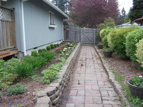 East Walk Looking Fwd