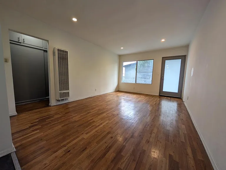 1623 N Formosa Ave #12-90046 — Photo 8