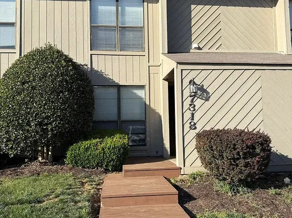 7318 Maple Ct, Roanoke, VA 24018
