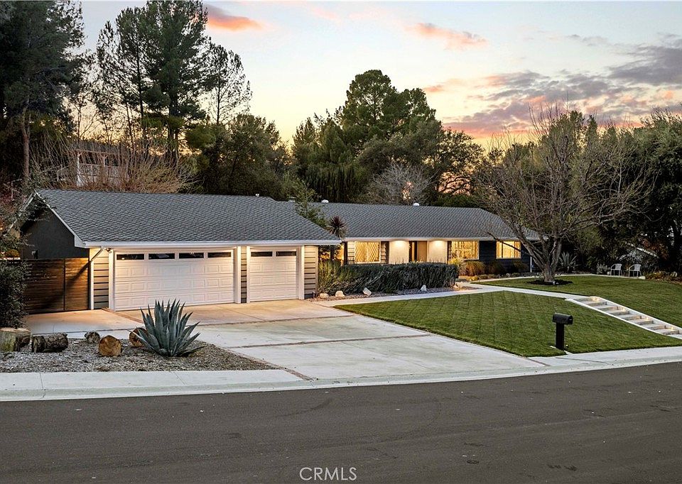 1st image of 27337 Eaglehelm Dr