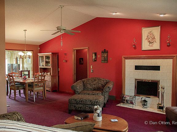 2nd image of 5460 Stowehill Dr SE