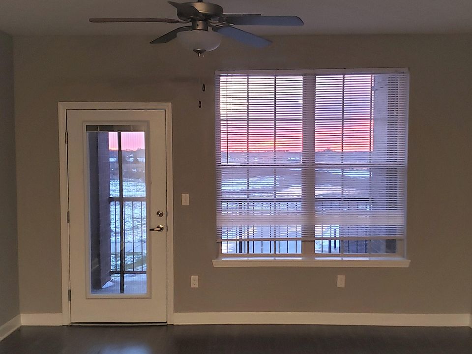 1st image of 3655 Briarmont Ave APT 211