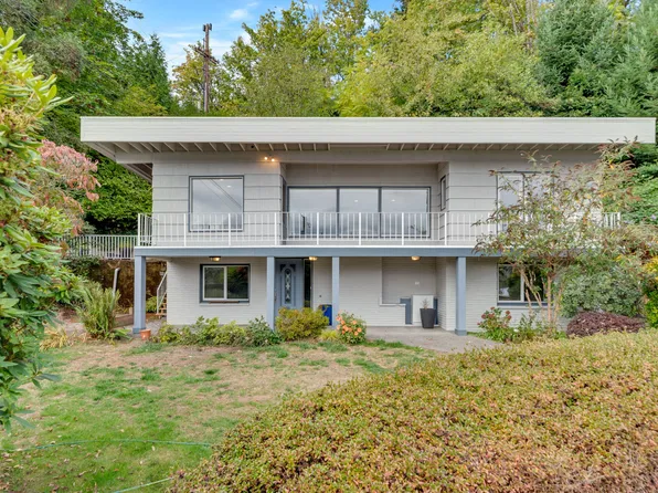 7466 E Mercer Way, Mercer Island, WA 98040
