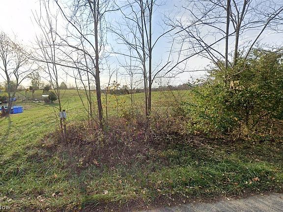 2nd image of 1367 Old State Rd