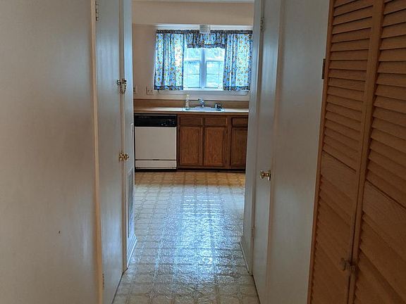 2nd image of 3813 Stepping Stone Ln