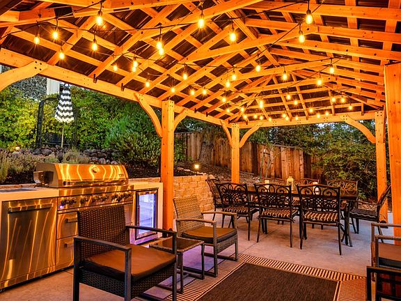 4th image of 5680 Eagle Rock Court