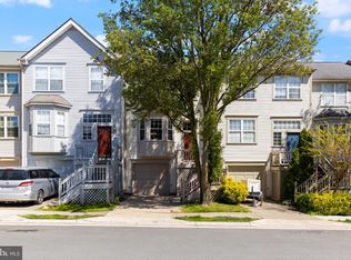 104 Frazer Dr, Purcellville, VA 20132
