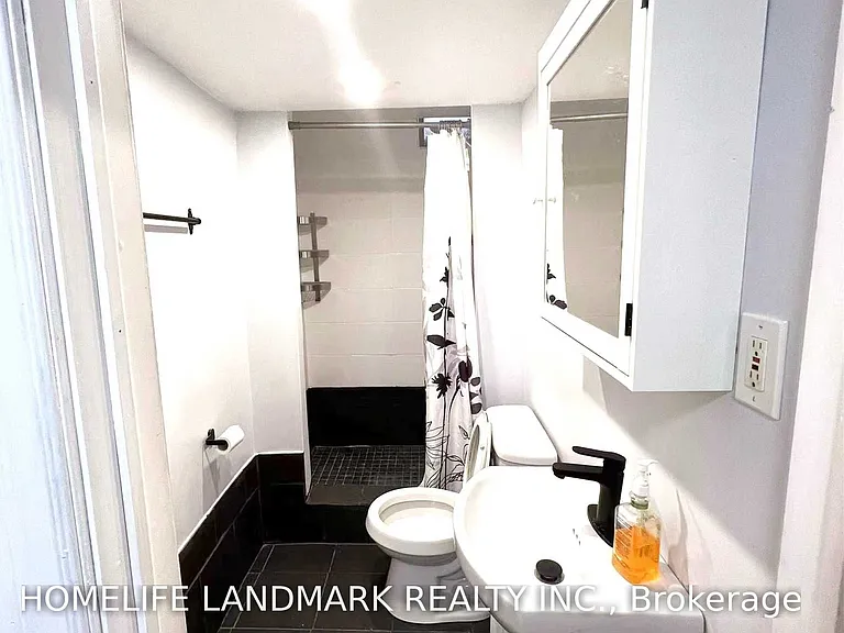 69 Kimono Cres #BASEMENT — Photo 8