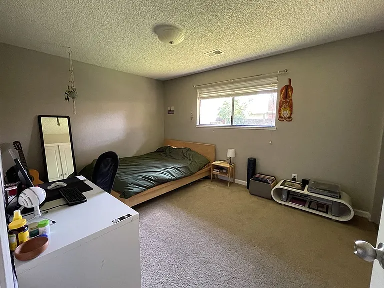 222 El Cajon Ave — Photo 10