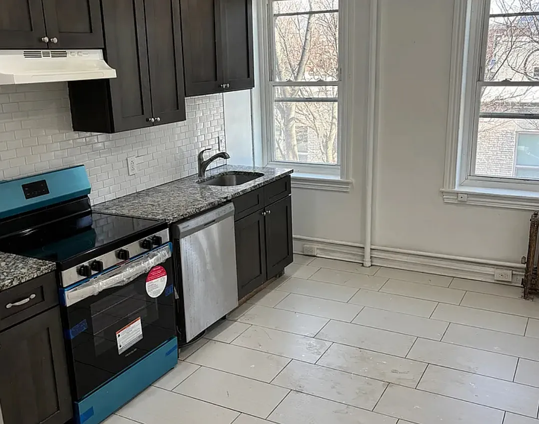 Spacious Bridesburg Gem Available for Rent! — Photo 1