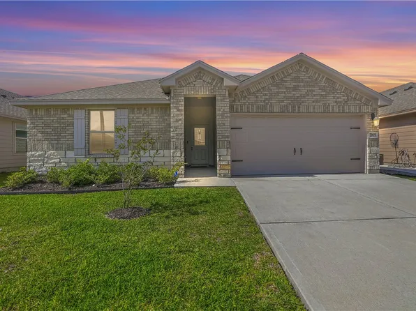 7909 Bronco Buster Dr, Corpus Christi, TX 78414