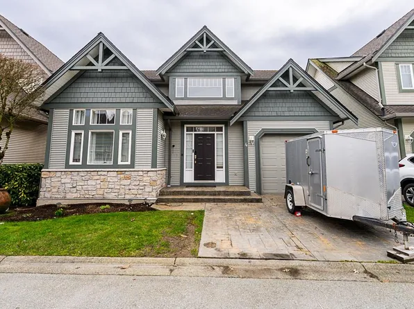 6177 169th St #4, Surrey, BC V3S 9E8