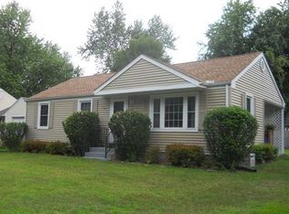 32 Breckwood Cir, Springfield, MA 01119