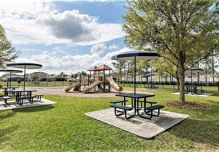 11612 Tropical Isle Ln — Photo 27