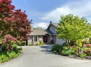221 Bokoshe Cir, Loudon, TN 37774