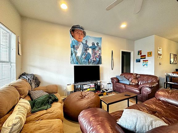 2nd image of 1403 Wood Ave #345C8506C