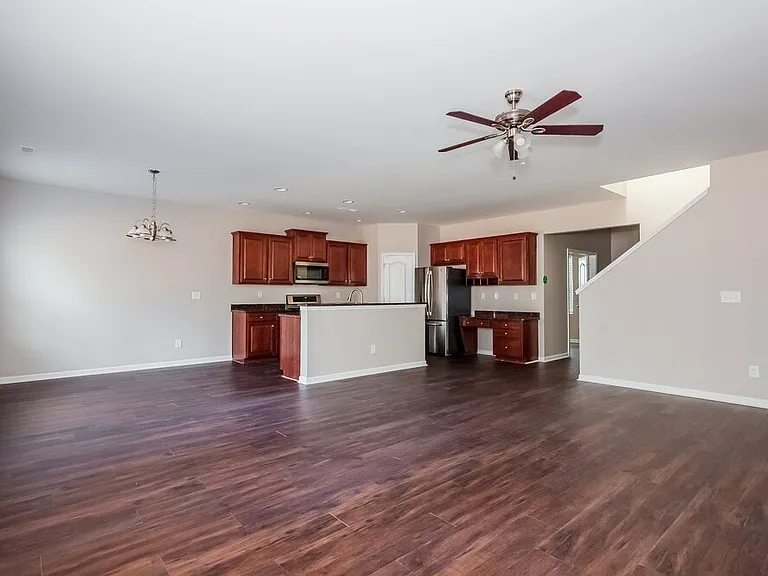 7520 Spring Spruce Ln — Photo 5