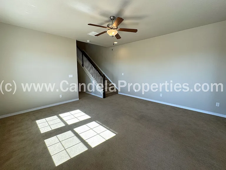 475 Eclipse Dr — Photo 8