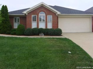 3118 Greenleaves Dr, Jeffersonville, IN 47130