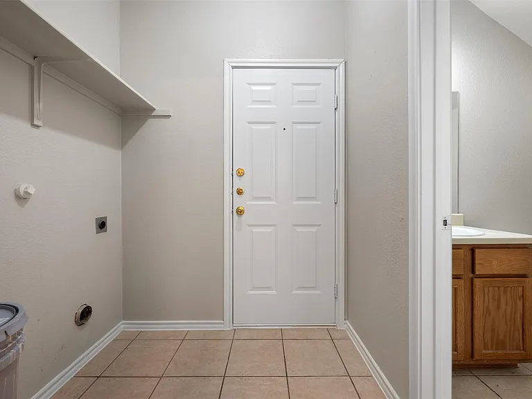 1720 Constantino Cir #A — Photo 16