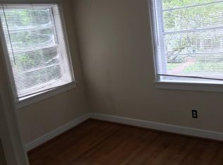 1204 Carolina Ave, Elizabeth City, NC 27909