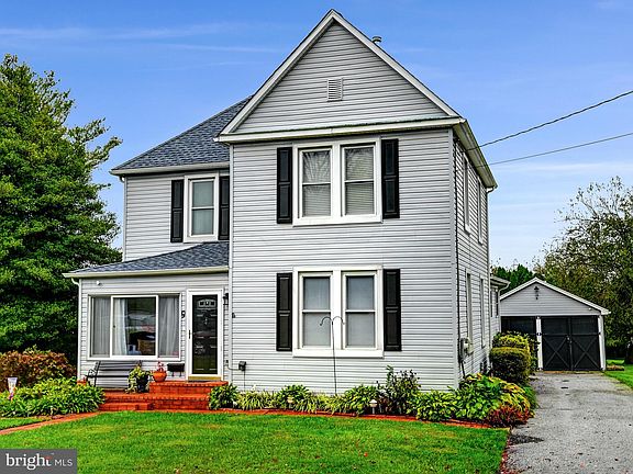 2nd image of 9 Wolf Ave