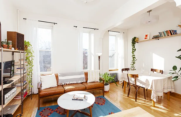 Rented by Ivey North LLC | media 6