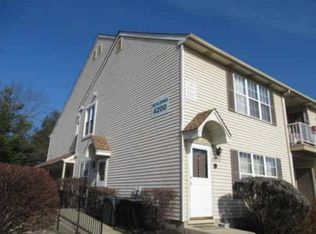4201 Adelaide Dr #A, Mount Laurel, NJ 08054