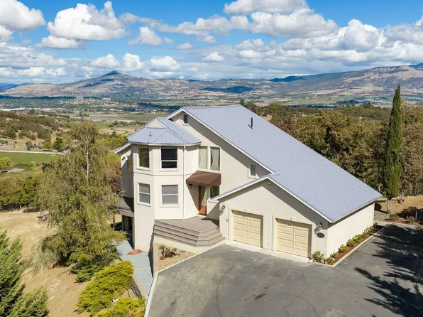 4375 Pioneer Rd, Medford, OR 97501