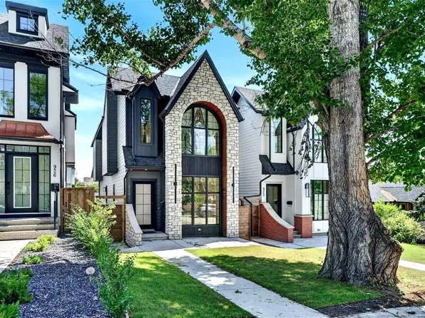 924 33a St NW, Calgary, AB T2N 2X3