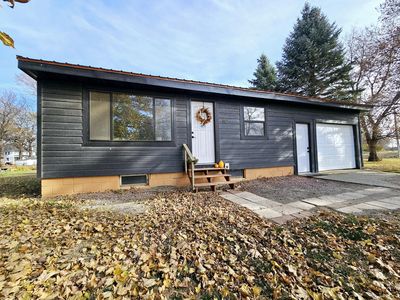 112 Main Ave S, Lake Preston, SD, 57249