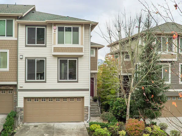 21233 SE 42nd Pl #21233, Sammamish, WA 98029
