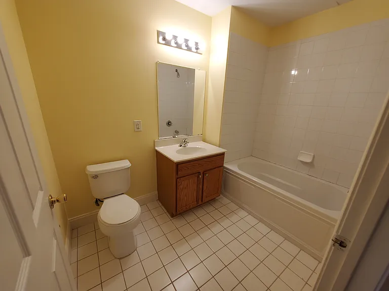 358 Rector St #217D — Photo 9